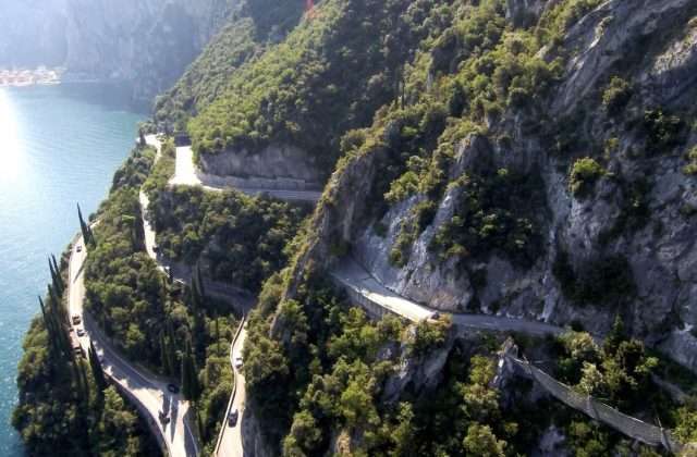 Strada della Forra Luftansicht – Gardesana Occidentale am Gardasee