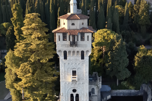 Gardone Riviera – Turm