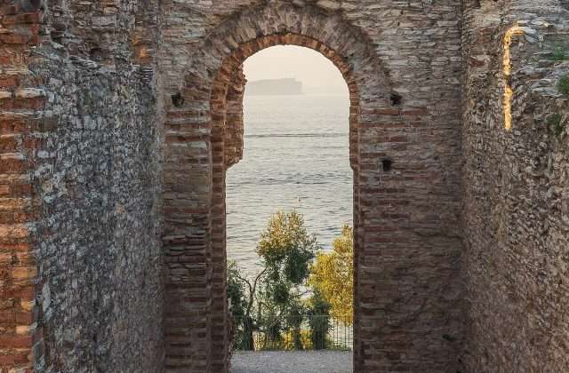 Zona Archeologica Grotte di Catullo
