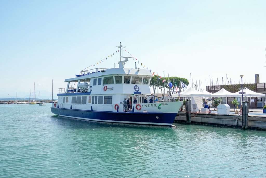 Navigazione Lago di Garda — Crociere e Battelli – immagine 2