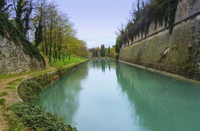 Venetiaanse muren Peschiera del Garda