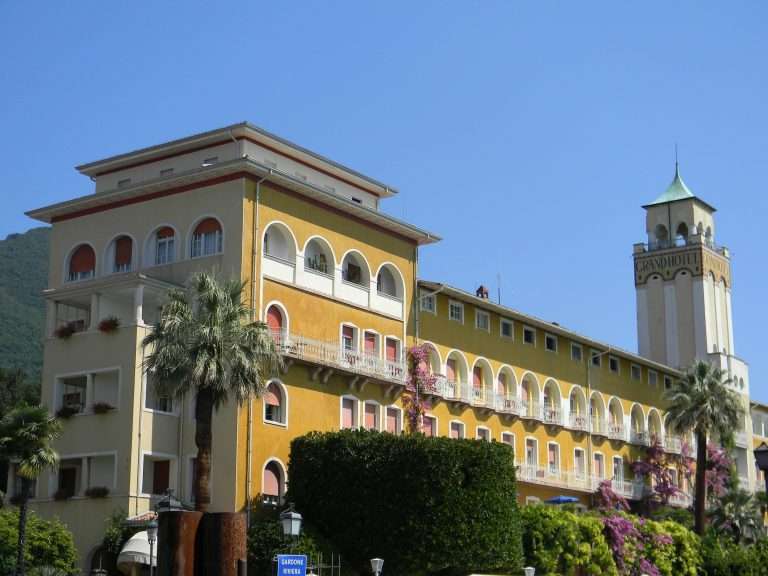Promenada i Grand Hotel