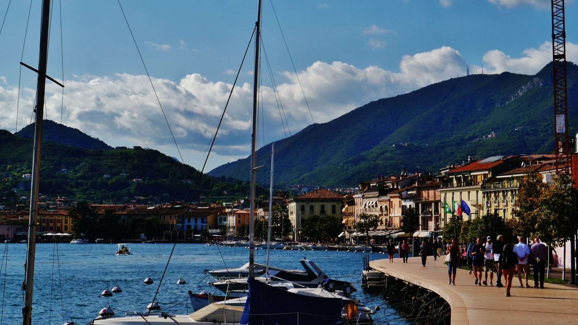Wo Aperitivo am Gardasee: die Bars mit der schönsten Aussicht