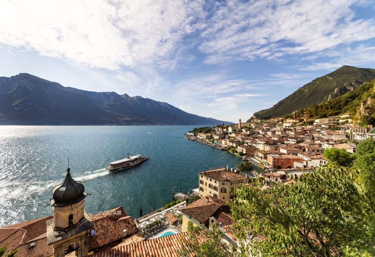 Among lemon groves, olive groves and ancient churches – immagine 7