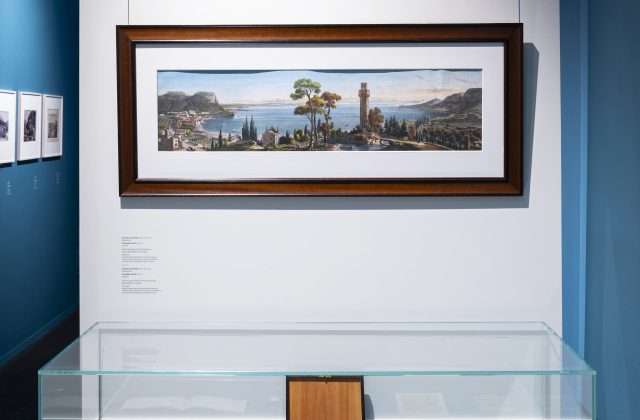 Ausstellung TOURIST! Die Faszination des Reisens am Gardasee - MuSa Museo di Salò 2026