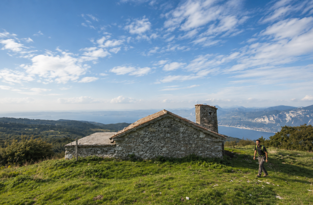Prada Alta — Rifugio Mondini — Lago di Garda