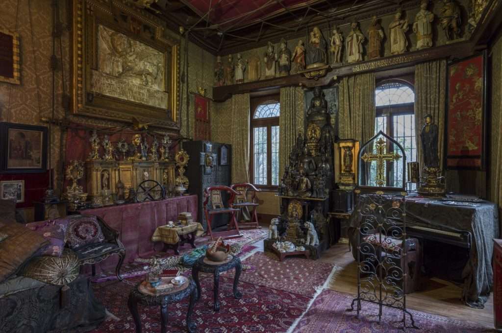 Die Stanza delle Reliquie in der Prioria des Vittoriale